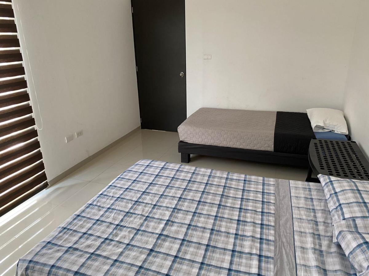 Casa Grande Y Comoda Cerca De Zona Industrial San Luis Potosí Exteriör bild